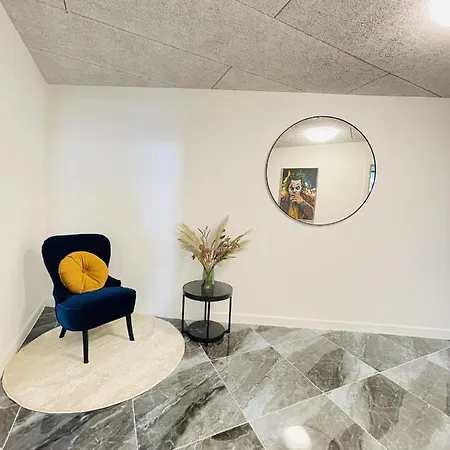 Aday - Luxurious 3 Bedroom - Modern Living 올보르