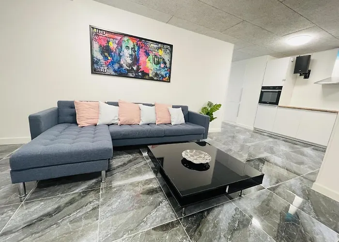 Lejlighed Aday - Luxurious 3 Bedroom - Modern Living Aalborg