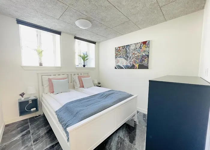 Aday - Luxurious 3 Bedroom - Modern Living *