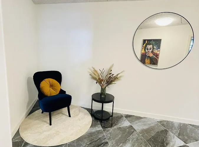 Aday - Luxurious 3 Bedroom - Modern Living *